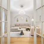 Manoir Dacia - Oiseaux 8 부쿠레슈티