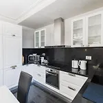 아파트 Manoir Dacia - Oiseaux 8 *