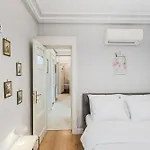 Manoir Dacia - Oiseaux 8 부쿠레슈티